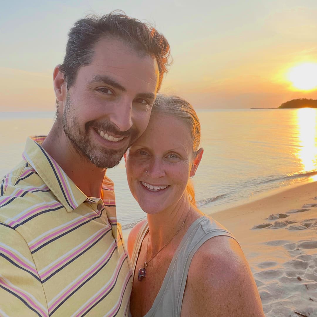 Isaac and Lacey, founders of Redda